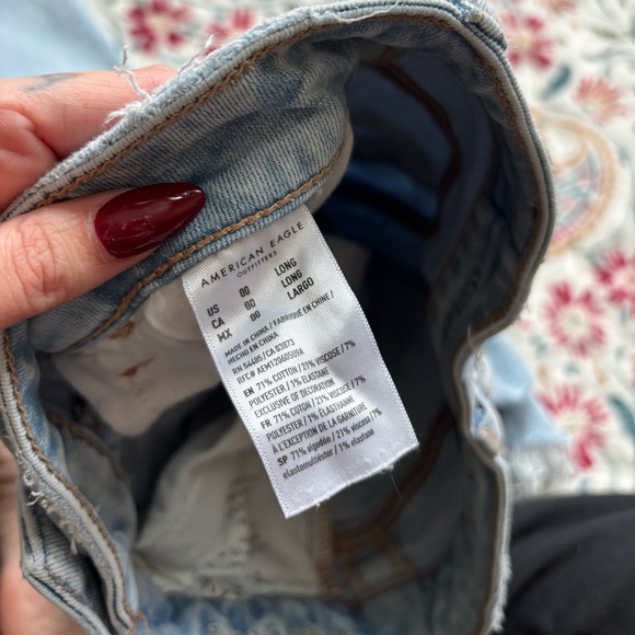 AE Distressed Hi Rise Jeggings - Picture 8 of 11